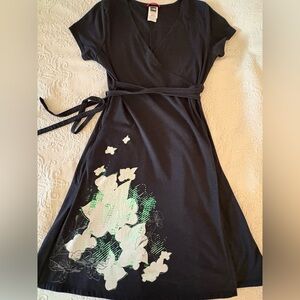 🔻2$THE NORTH FACE Wrap Dress.  
Sz S/P